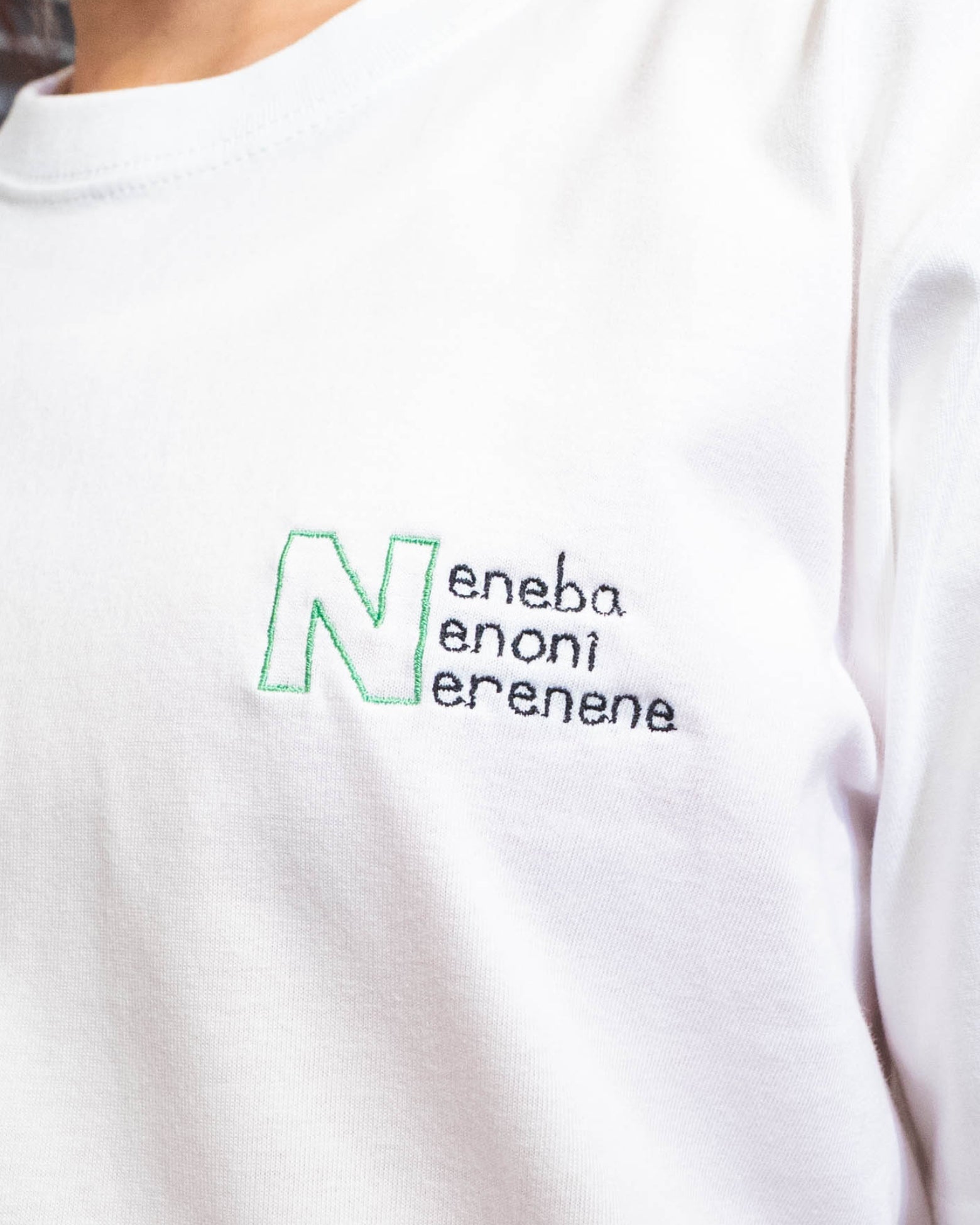 ねねばねのにねれねねTee