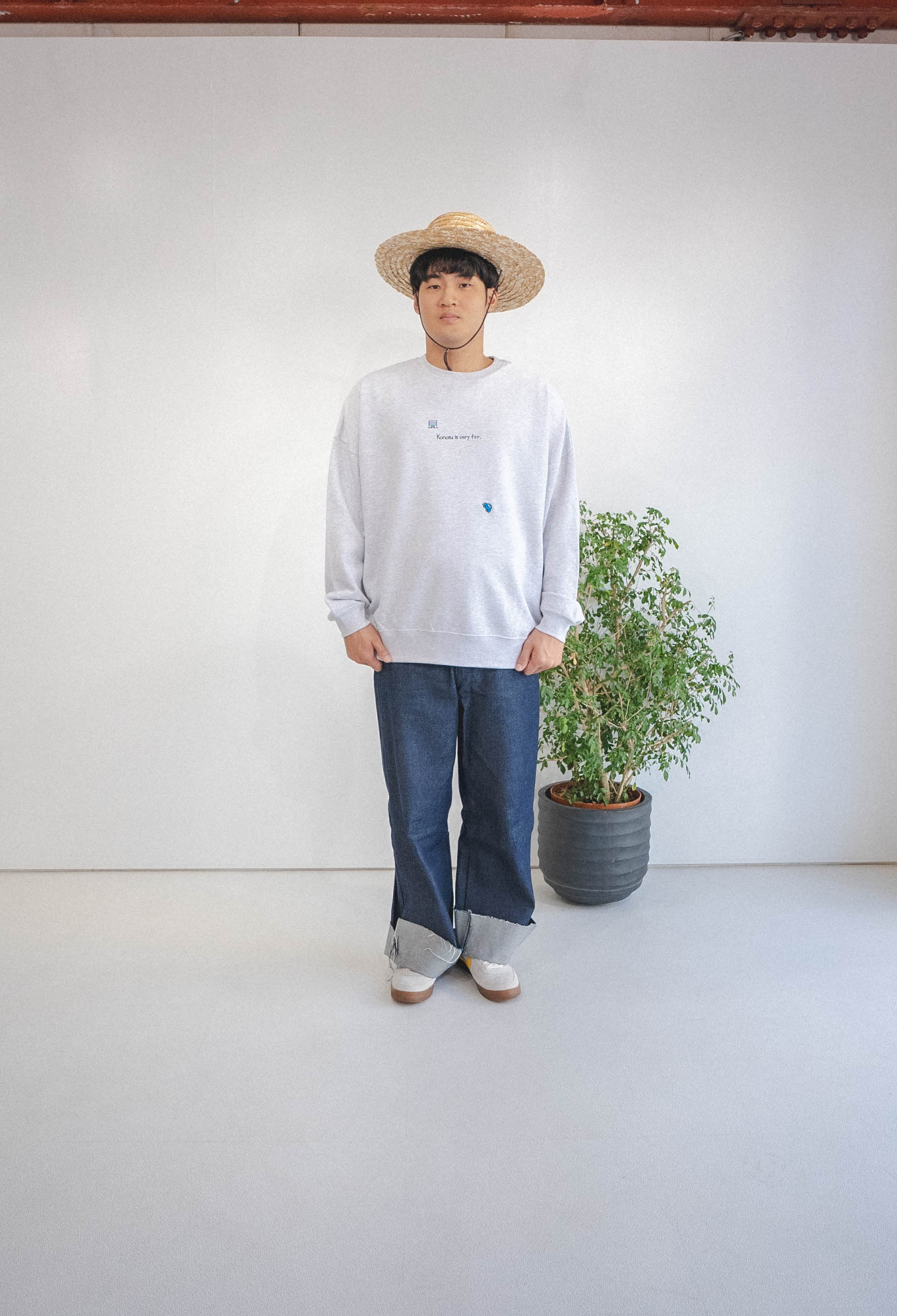 鴻巣遠すぎ問題スウェット