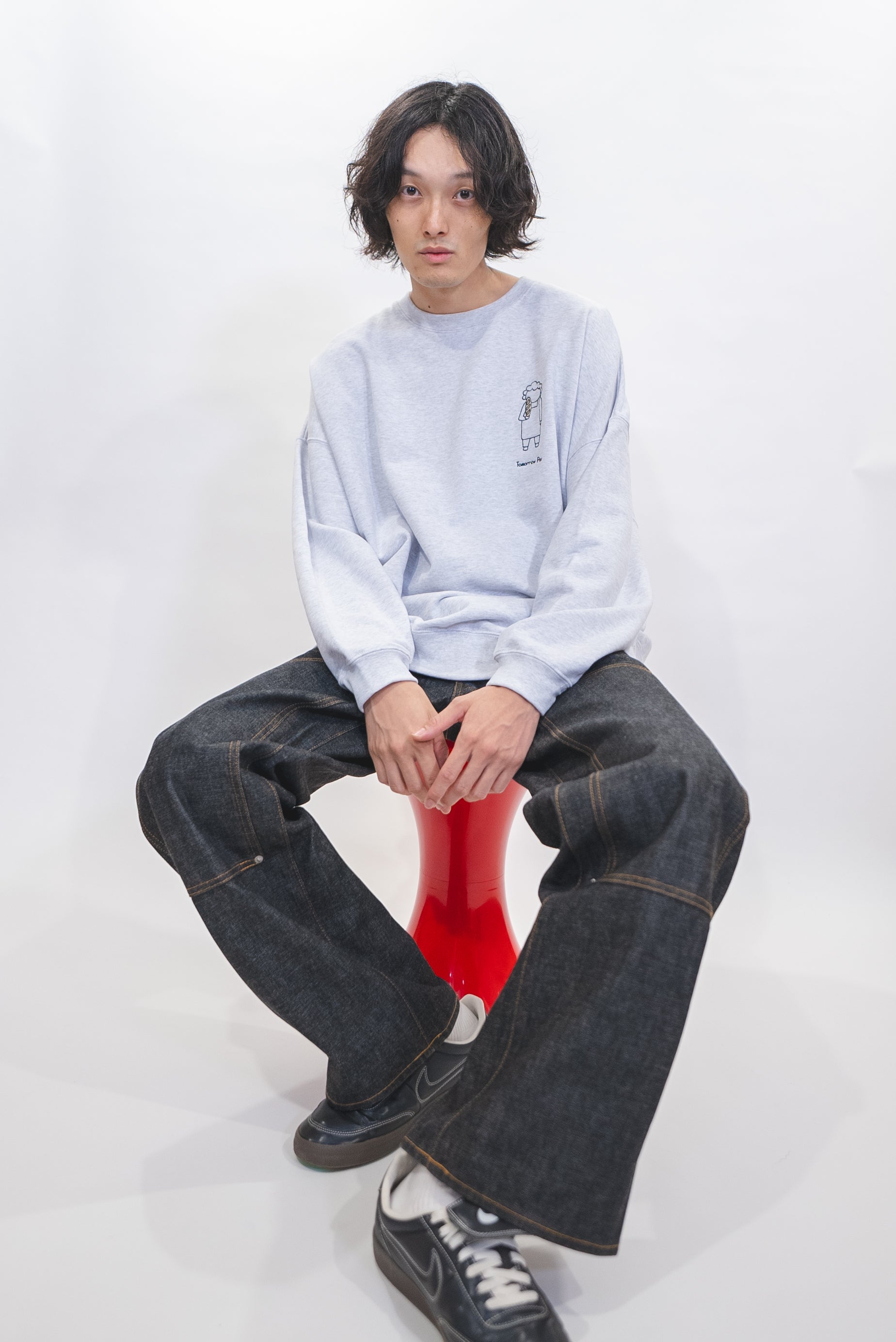 「明日のパン買わな」スウェット