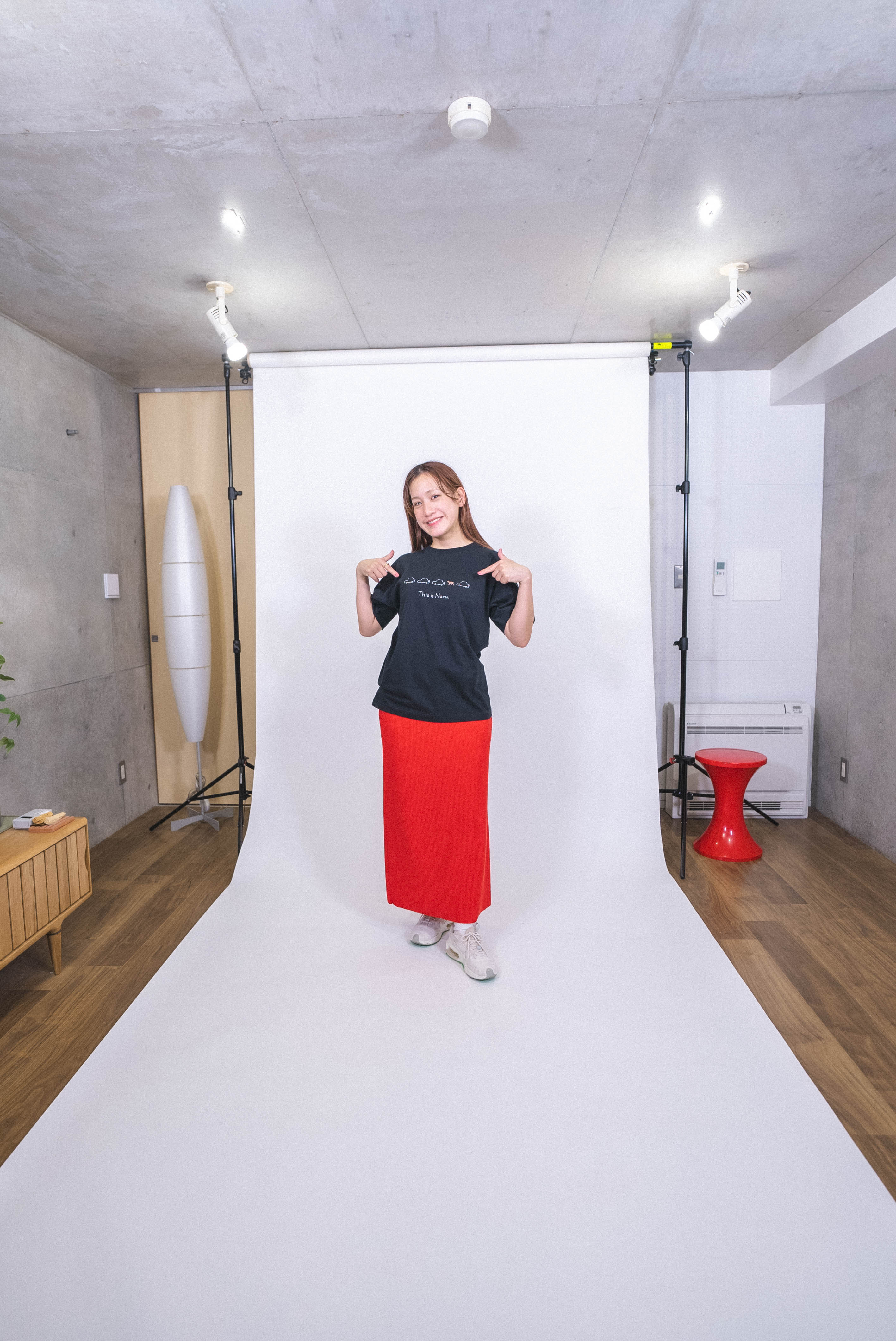 路上にいる鹿Tee