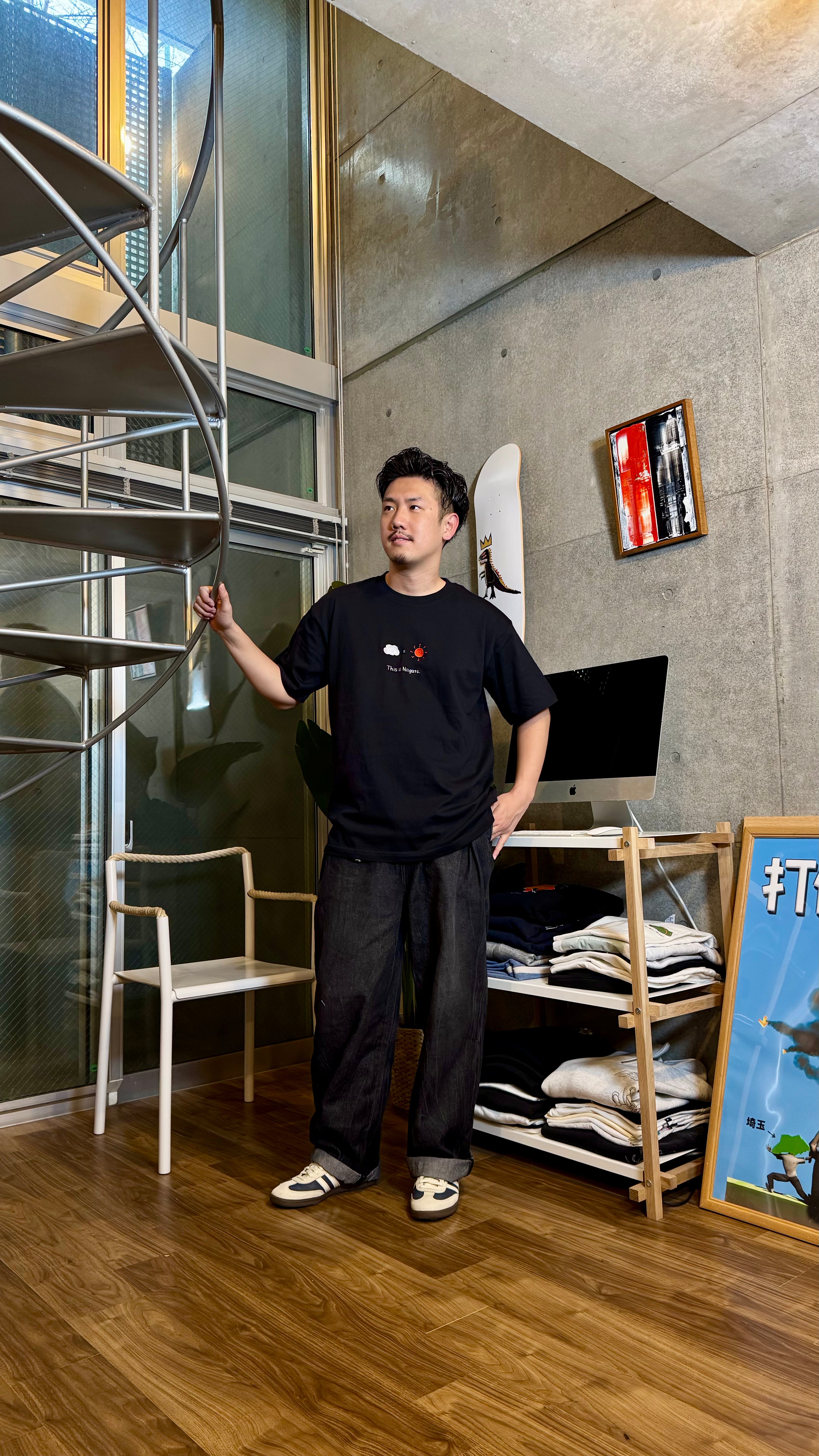 曇りでも晴れTee