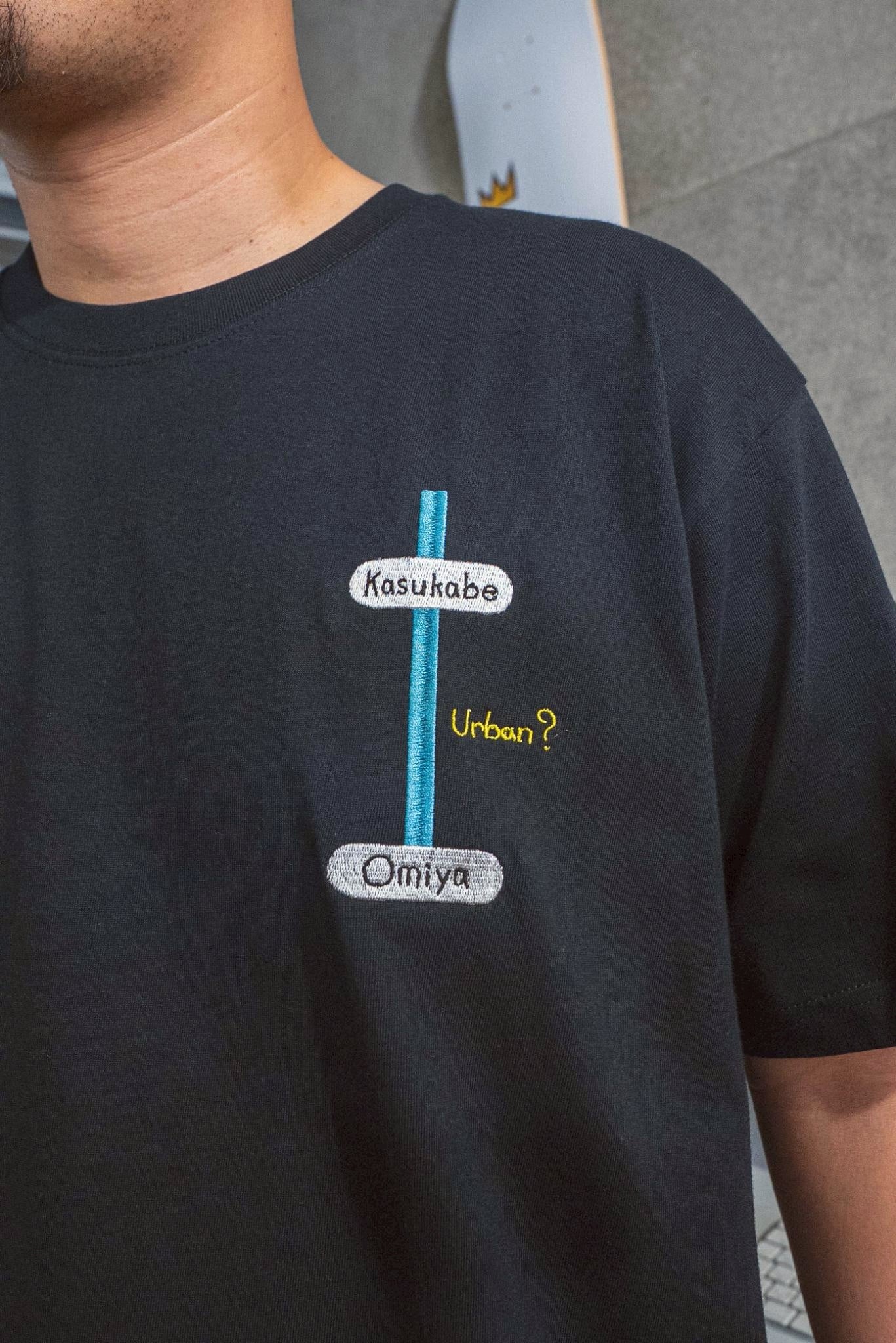 全然アーバンじゃなくね路線Tee