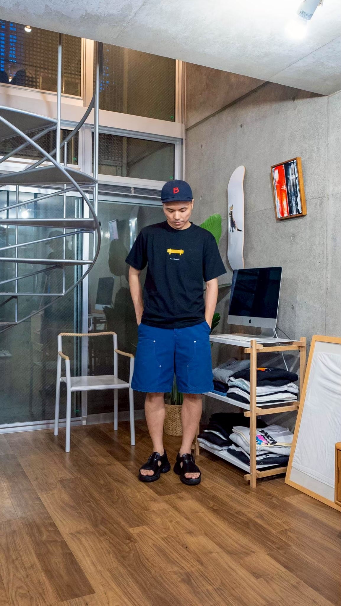みかん色のガードレールtee