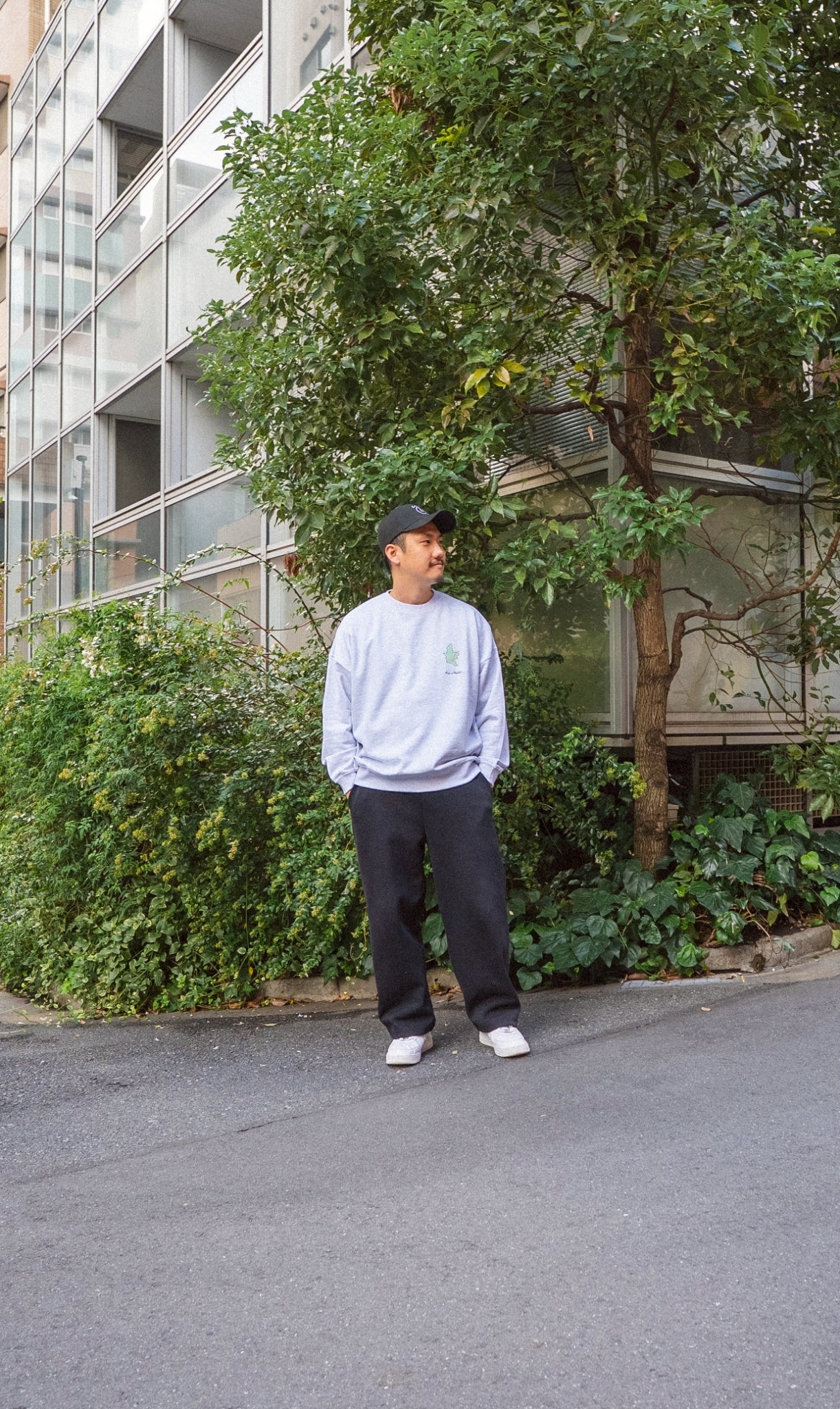 東バイ渋滞すごいスウェット