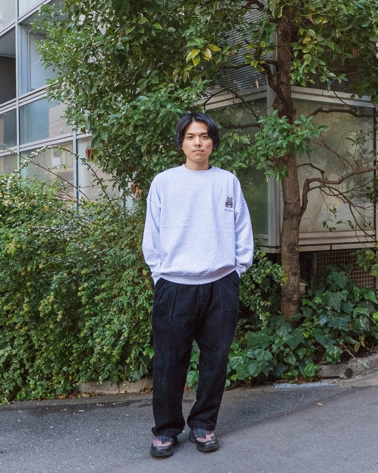 リュックをからうスウェット