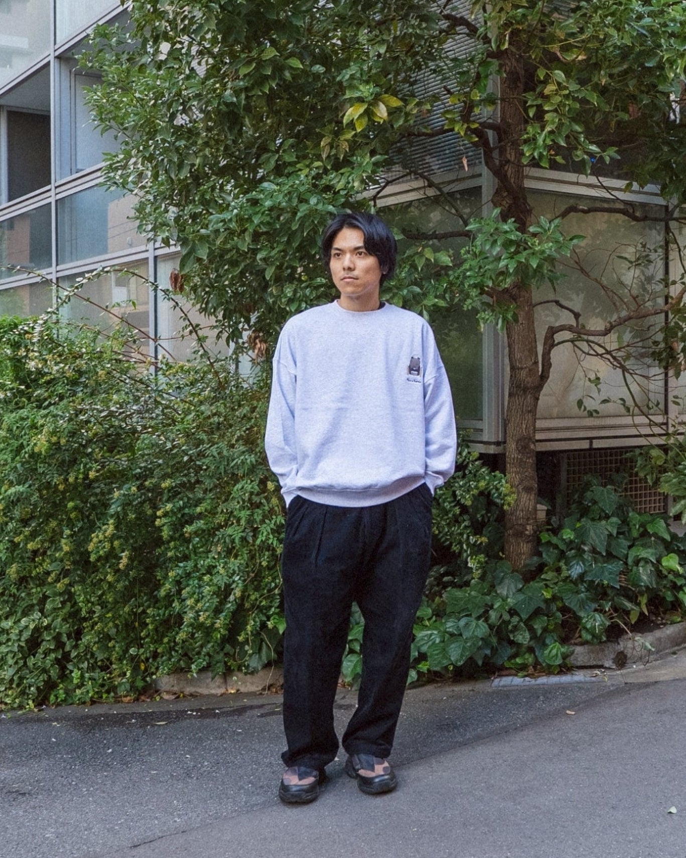 リュックをからうスウェット