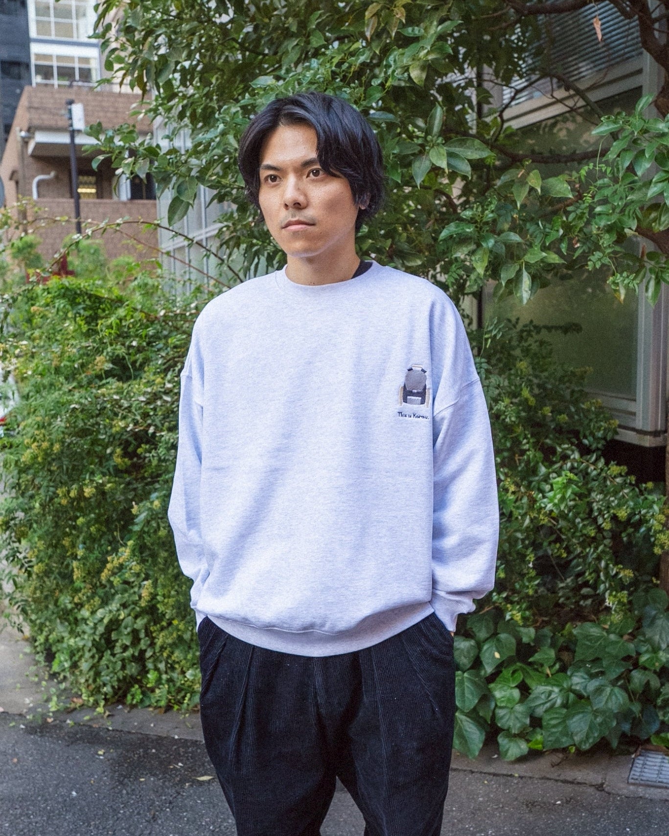 リュックをからうスウェット