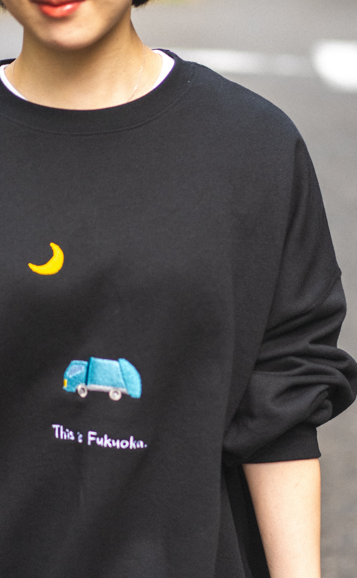 ゴミ出しは夜だよ福岡スウェット