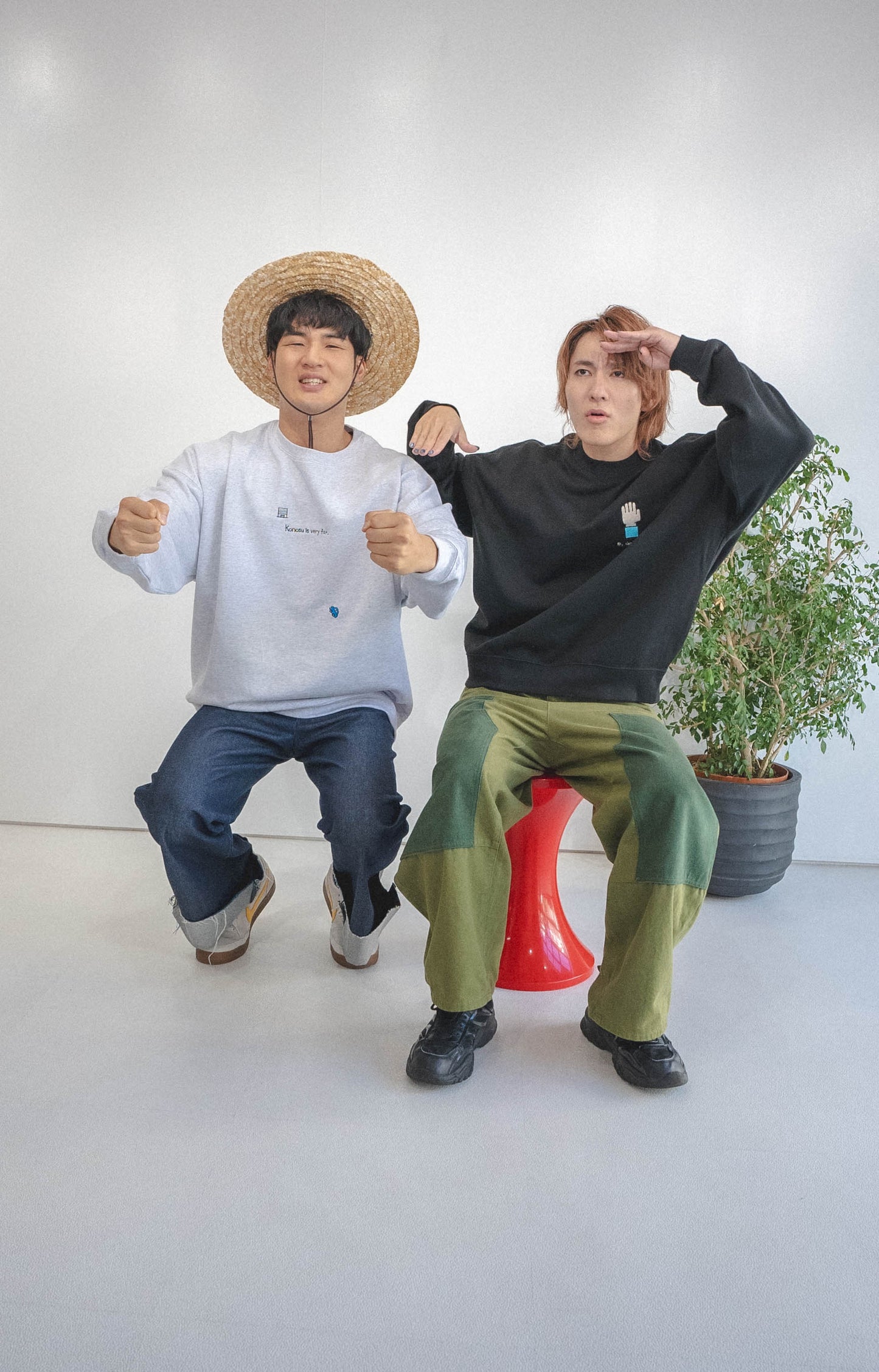 【NEW】鴻巣遠すぎ問題スウェット