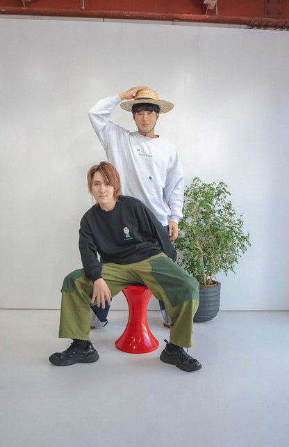 【NEW】鴻巣遠すぎ問題スウェット