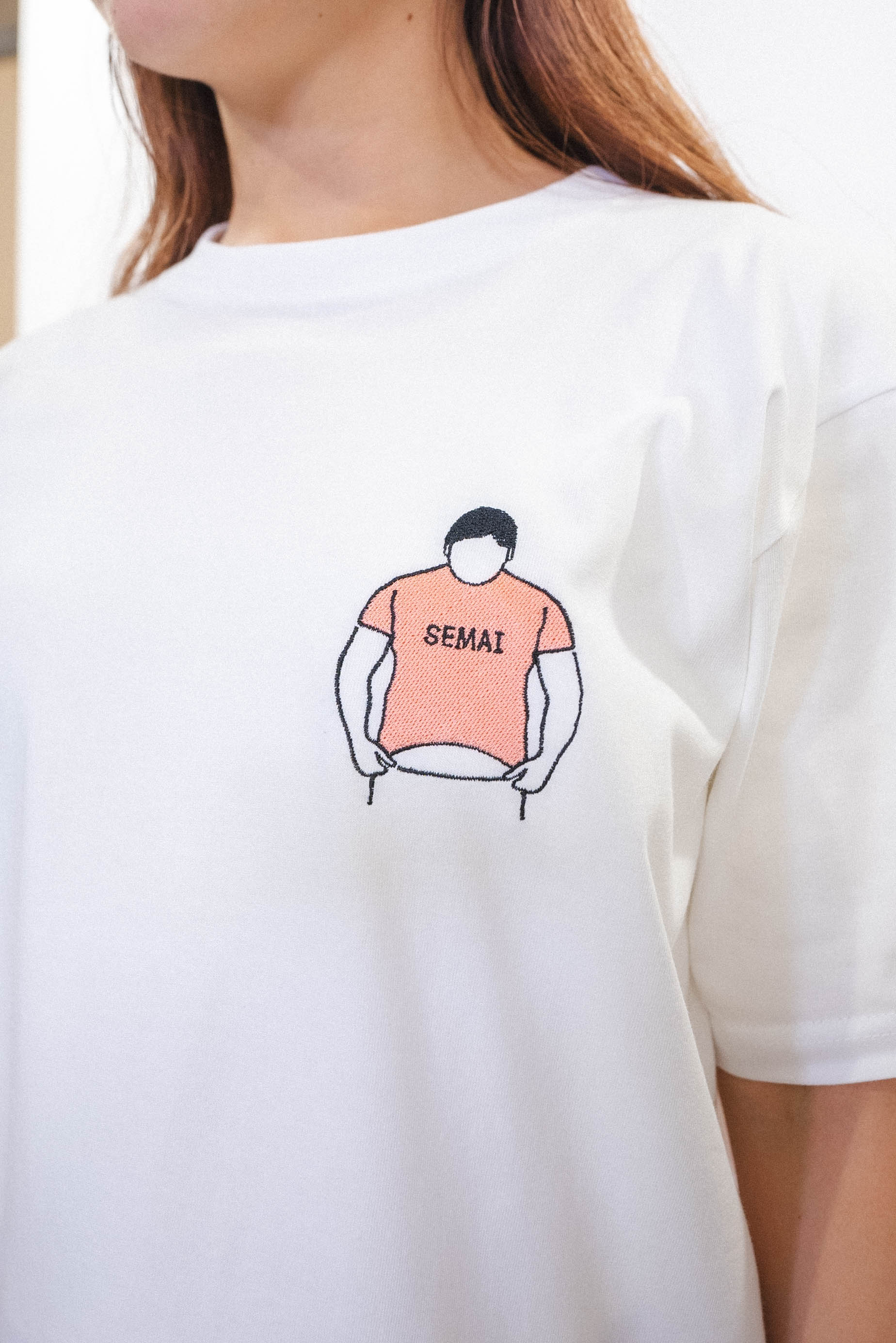 小さいは狭いTee