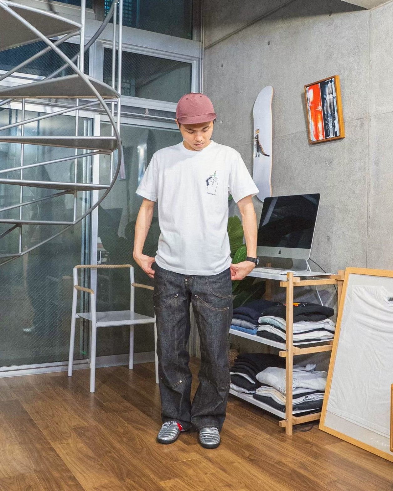 硬筆で手が真っ黒Tee