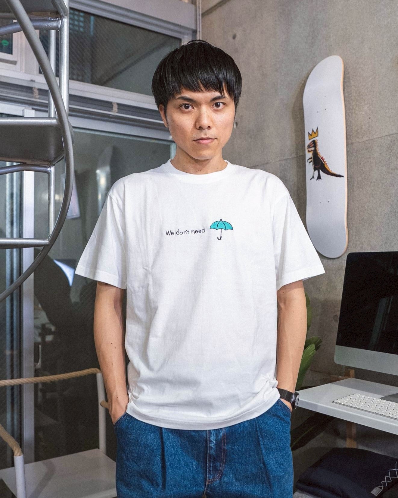 雪でいちいち傘ささないTee