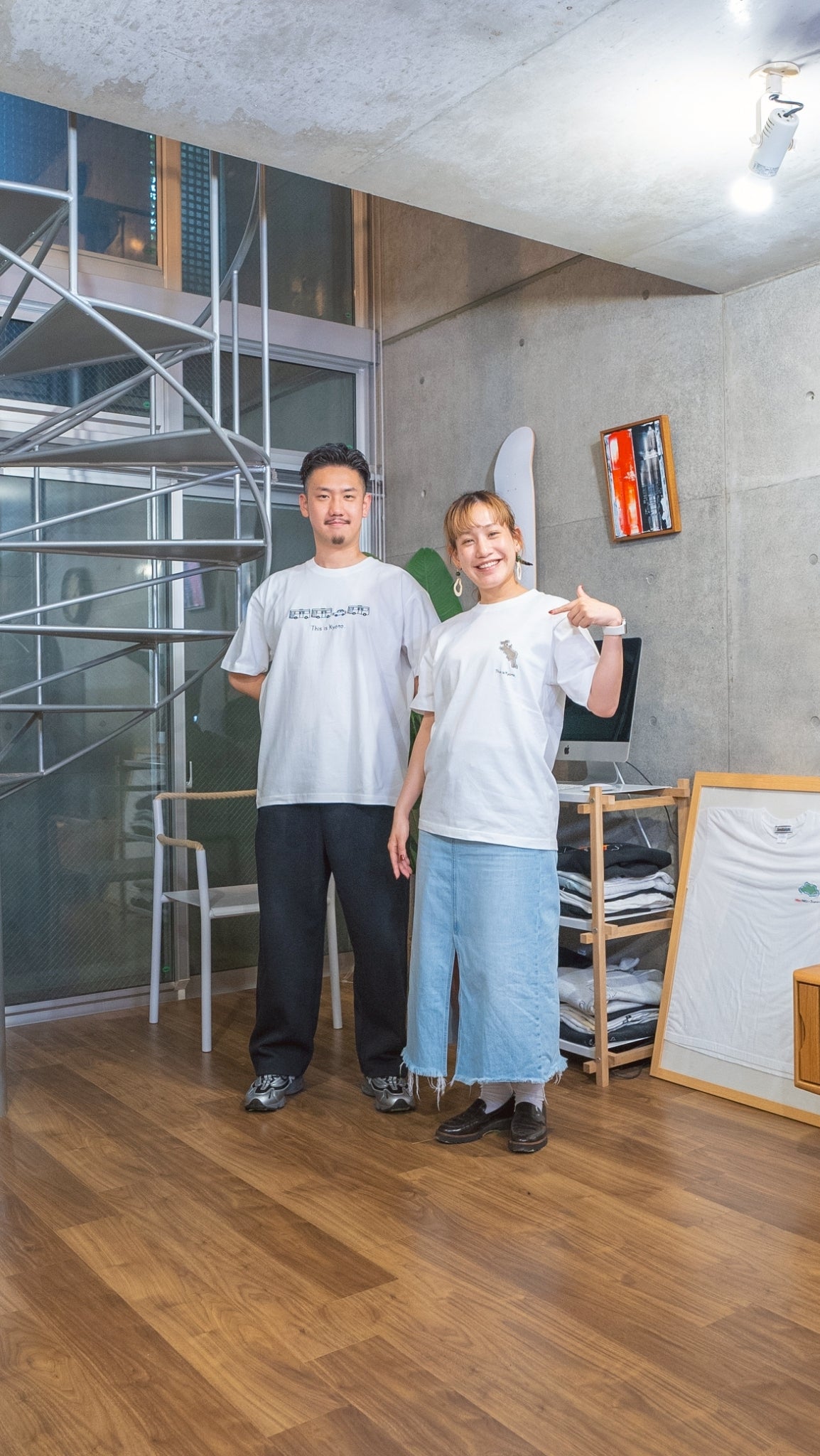 【受注】車よりバスが多い京都Tee