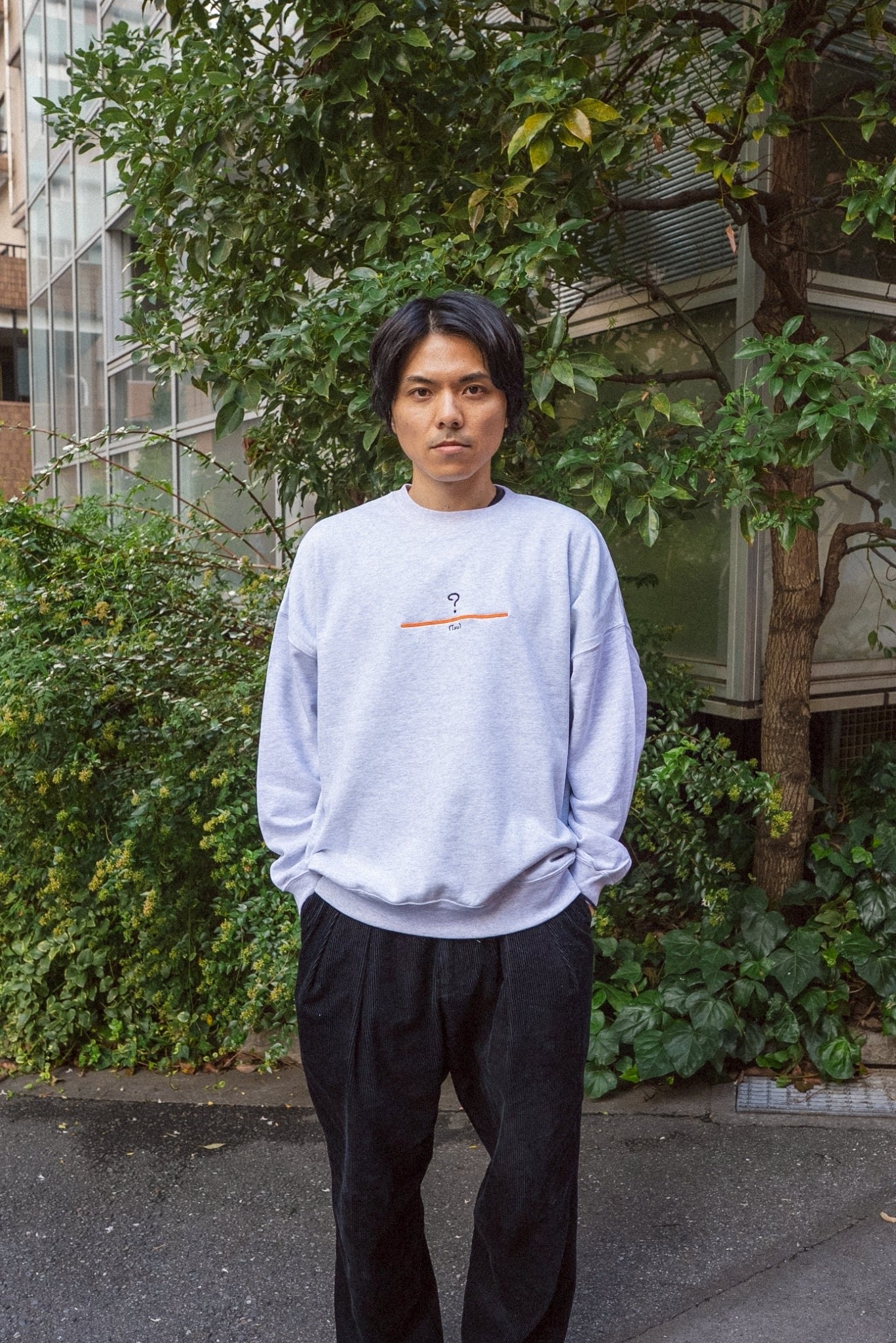 ？に見える津スウェット