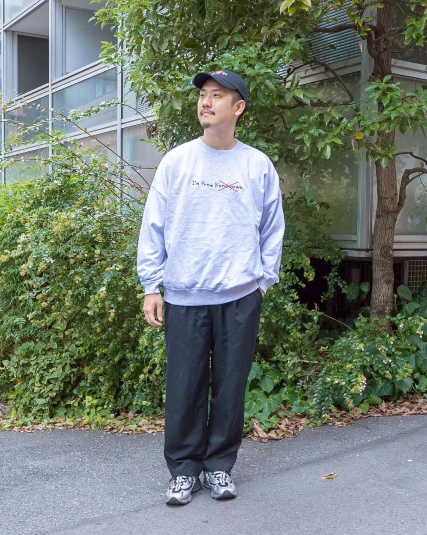 出身は神奈川って言わないスウェット