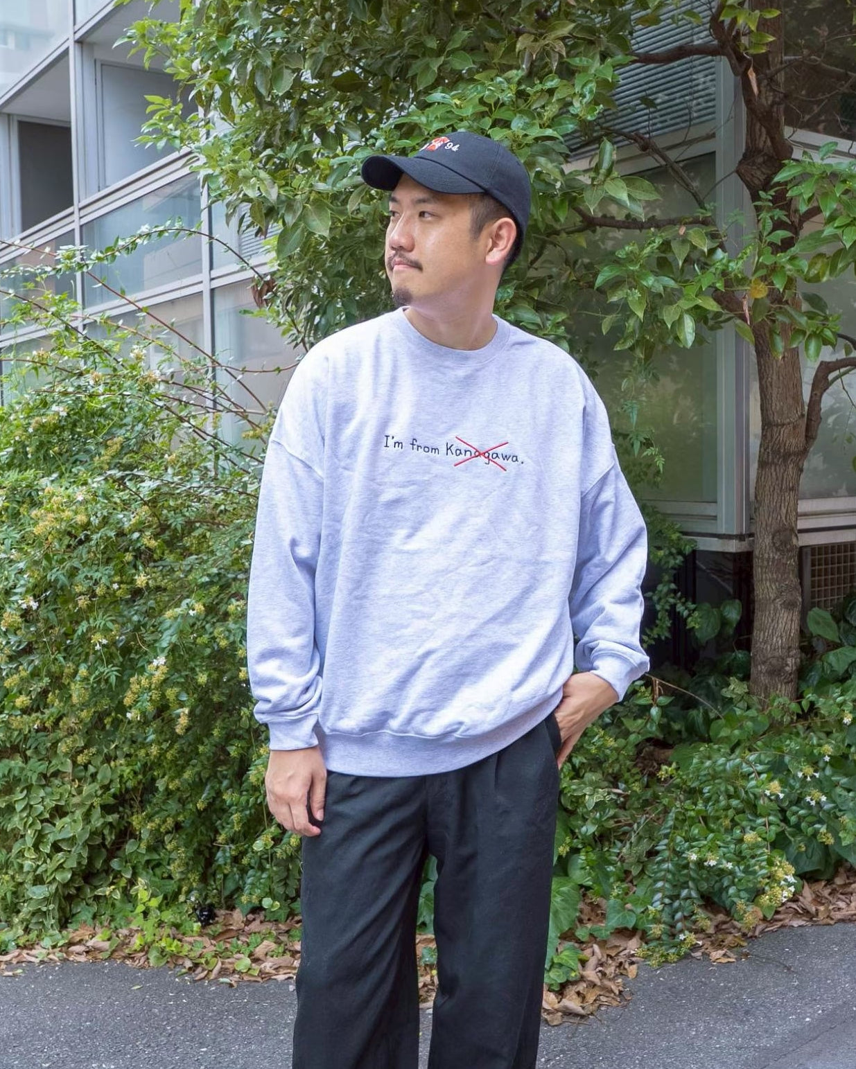 出身は神奈川って言わないスウェット