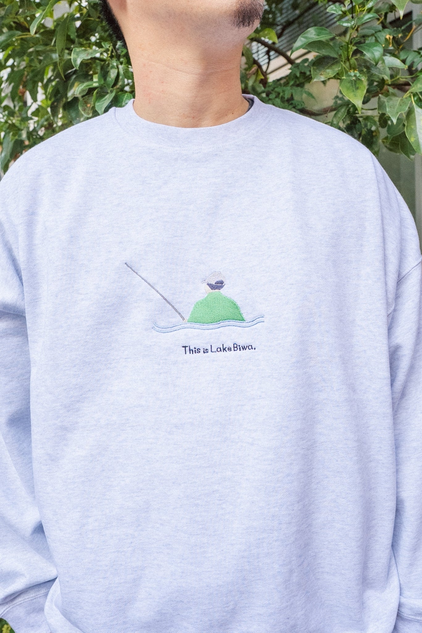 【受注】琵琶湖で釣りしてる人スウェット