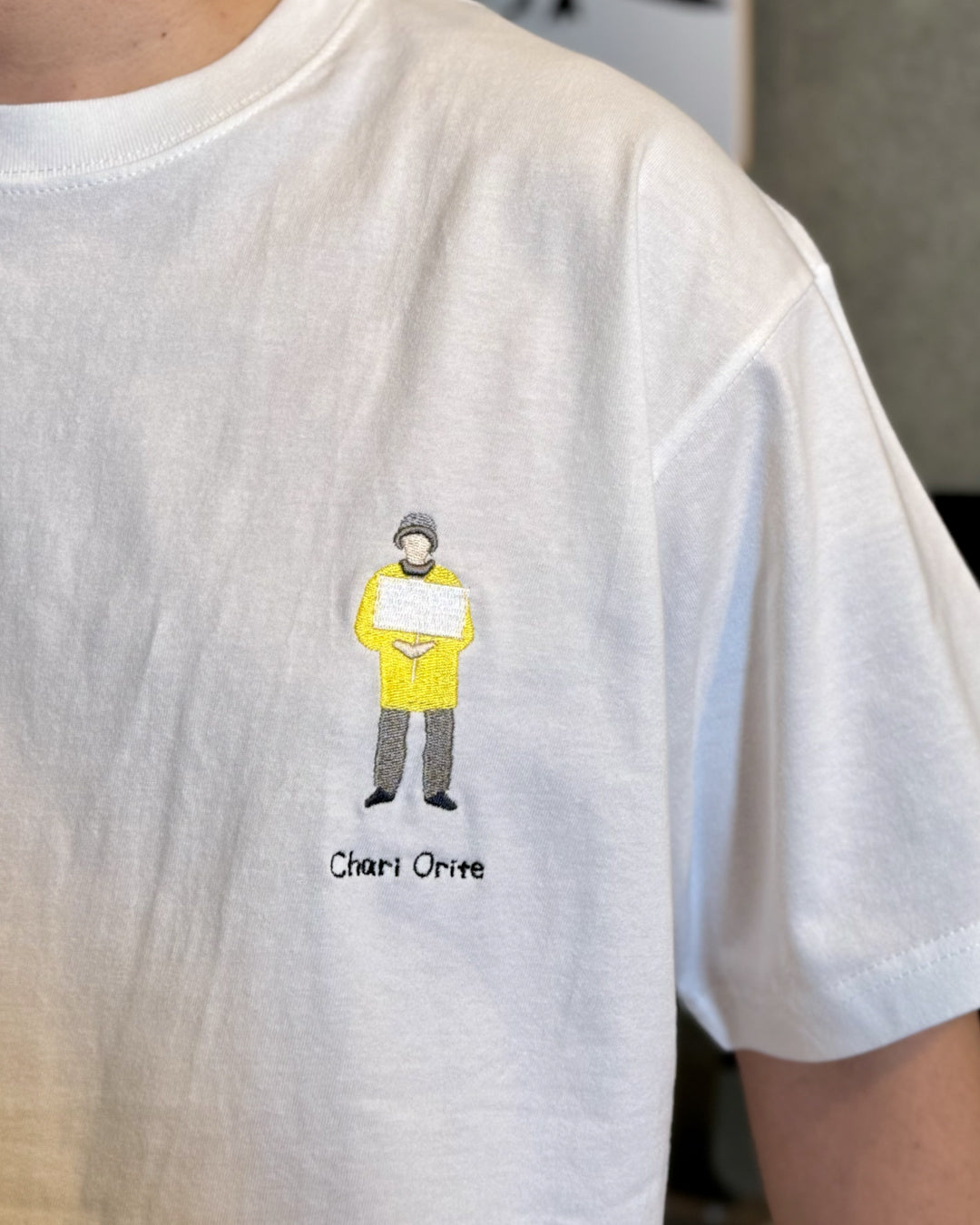 自転車降りてくださいおばさんTee